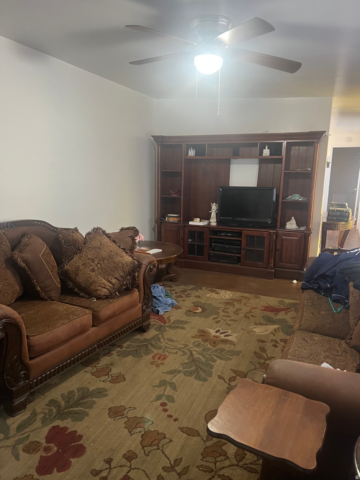 CAROLE HEIGHTS - Residential