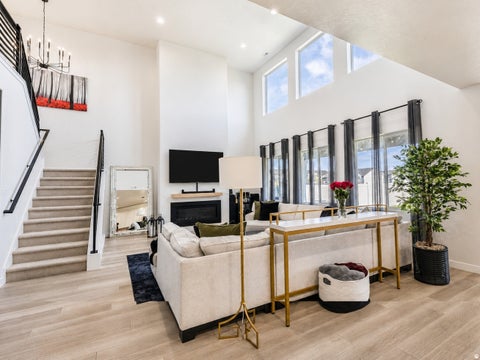 Tiny photo for 2468 W 3230 S, Syracuse, UT 84075 (MLS # 2184993)