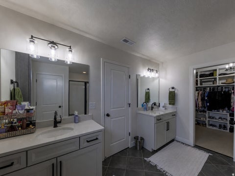 Tiny photo for 2468 W 3230 S, Syracuse, UT 84075 (MLS # 2184993)