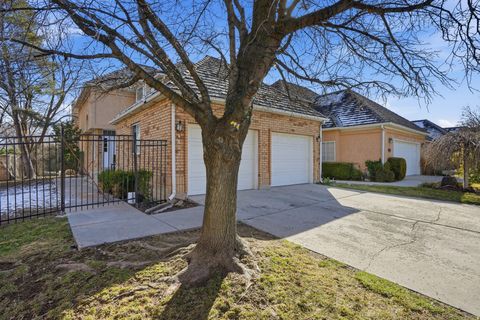 Photo of 4507 S COUNTRYLANE RD, Millcreek, UT 84117 (MLS # 2139057)