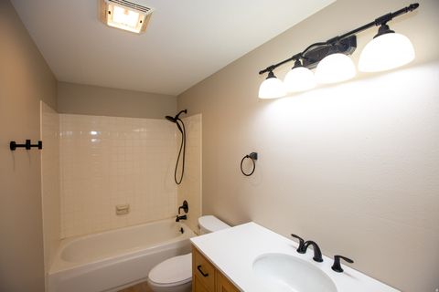 Tiny photo for 264 E 700 N, Harrisville, UT 84404 (MLS # 2139185)