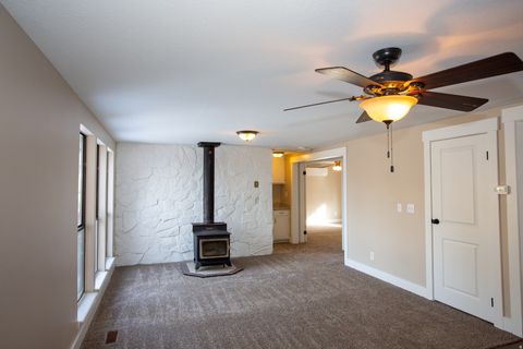 Tiny photo for 264 E 700 N, Harrisville, UT 84404 (MLS # 2139185)
