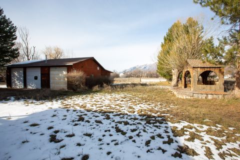 Tiny photo for 264 E 700 N, Harrisville, UT 84404 (MLS # 2139185)