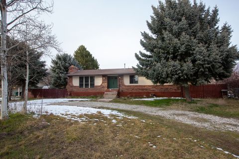 Tiny photo for 264 E 700 N, Harrisville, UT 84404 (MLS # 2139185)