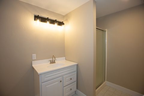 Tiny photo for 264 E 700 N, Harrisville, UT 84404 (MLS # 2139185)