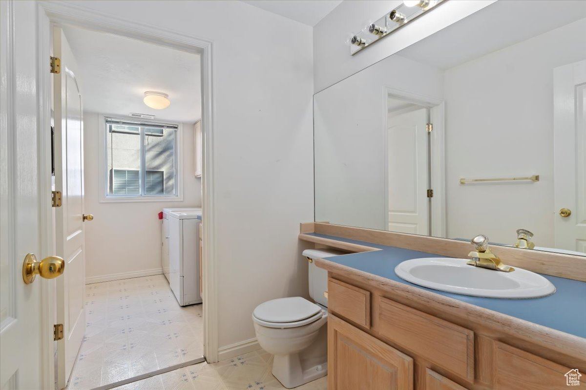 MILL HOLLOW - Residential