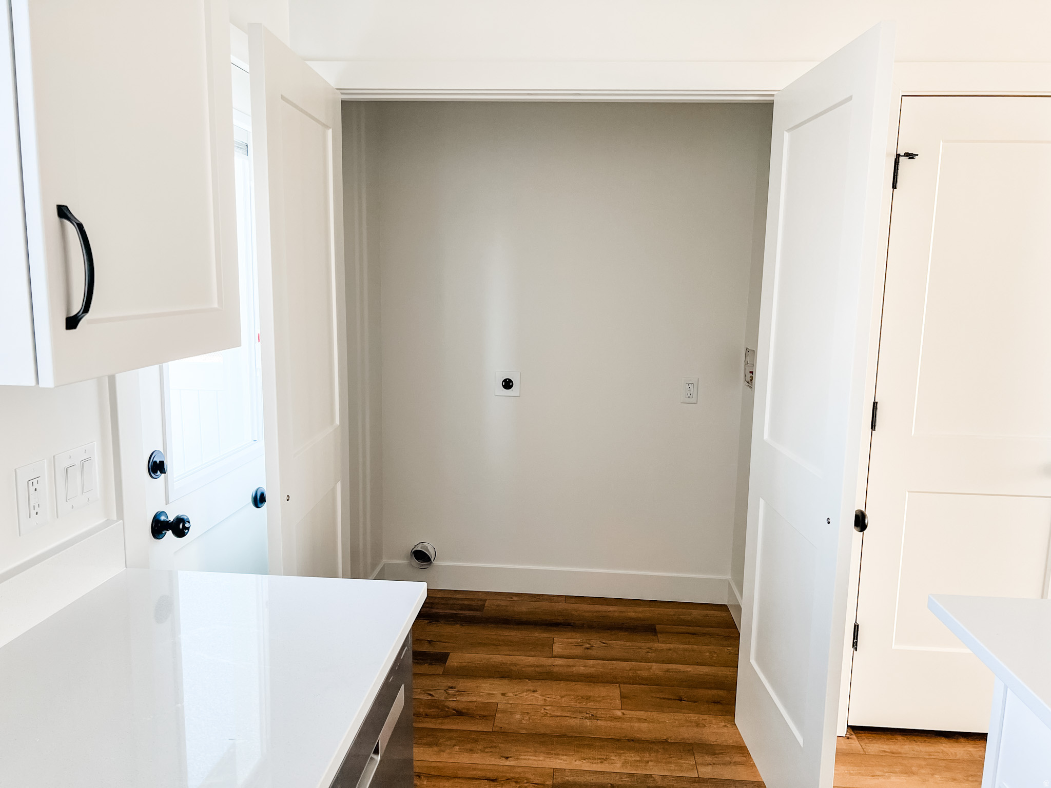 MEADOW'S EDGE - Residential