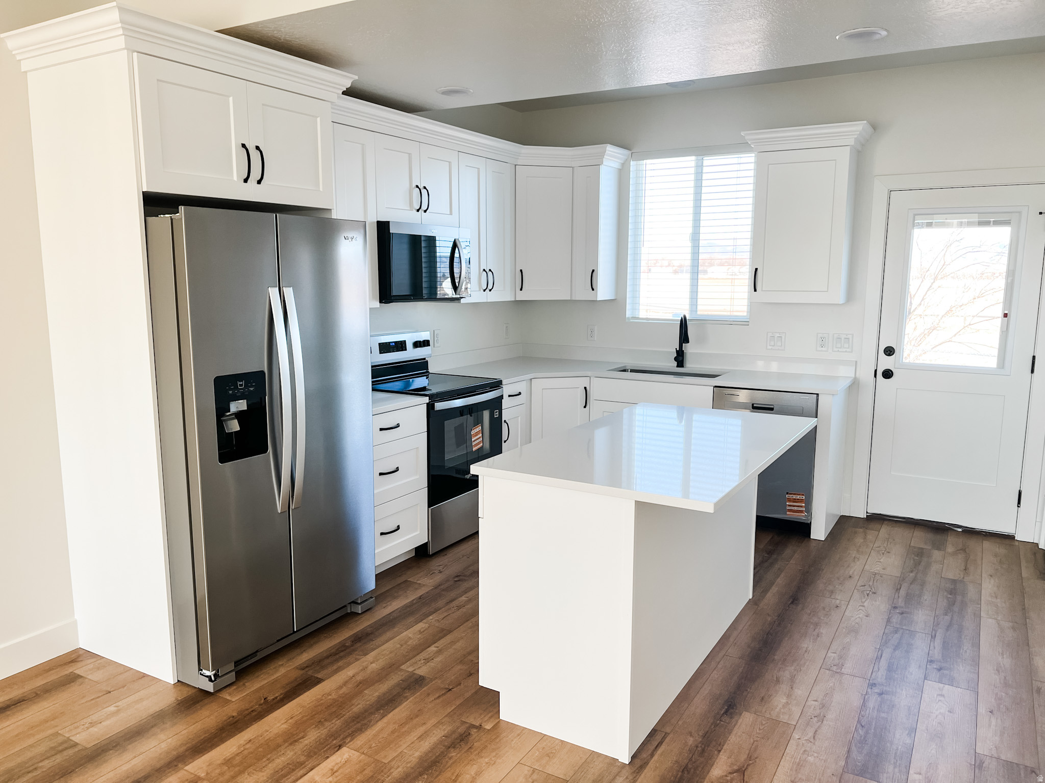 MEADOW'S EDGE - Residential