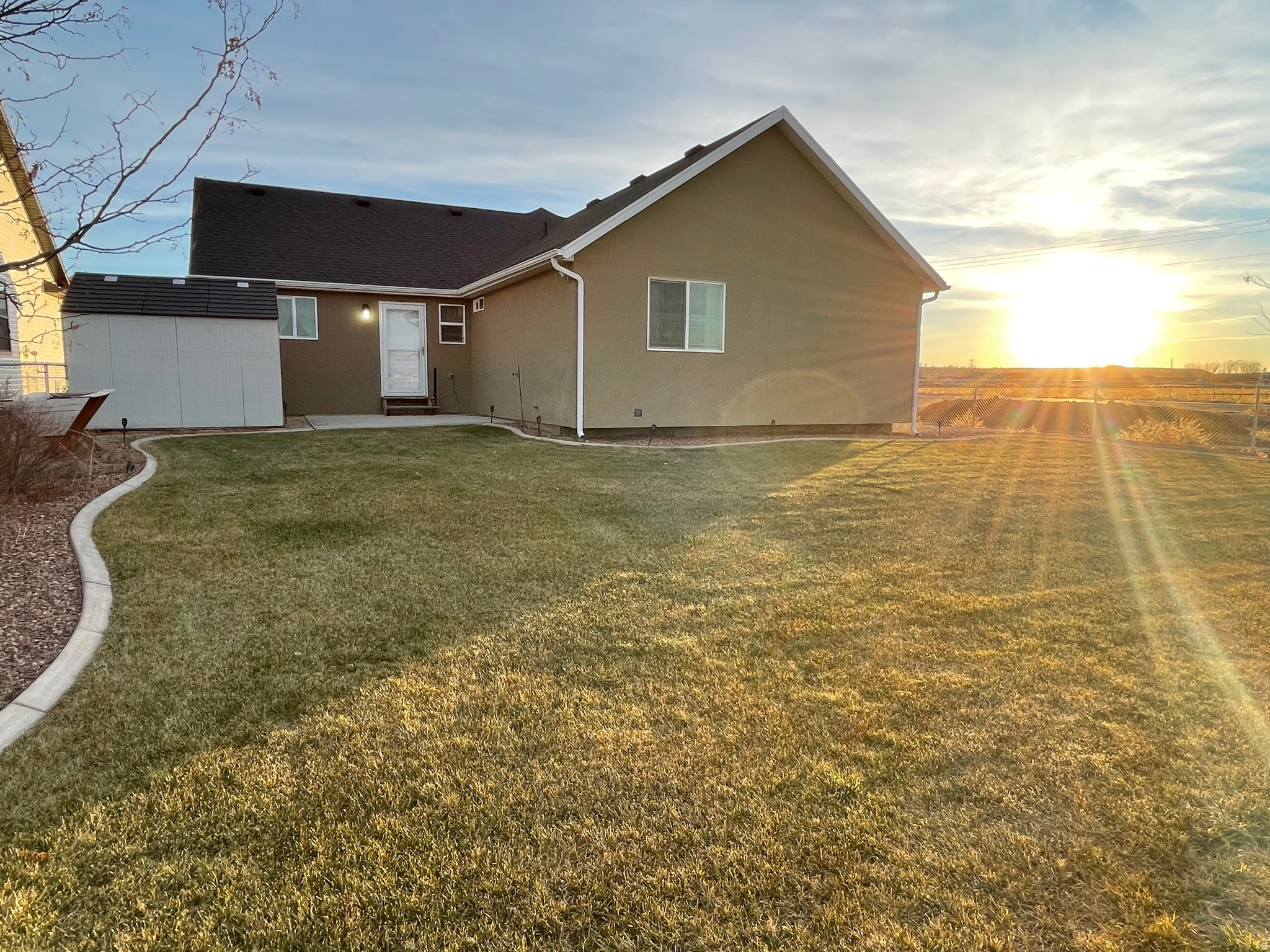 COTTONWOOD COVE - Residential