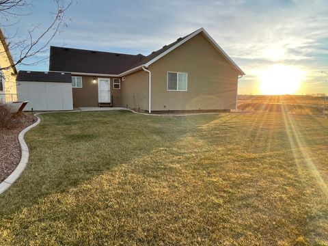 Tiny photo for 521 E 1565 S, Roosevelt, UT 84066 (MLS # 2126567)