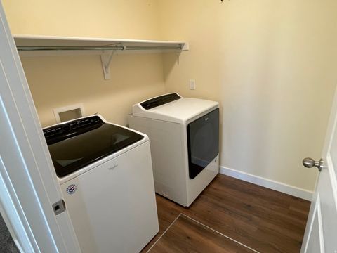 Tiny photo for 521 E 1565 S, Roosevelt, UT 84066 (MLS # 2126567)