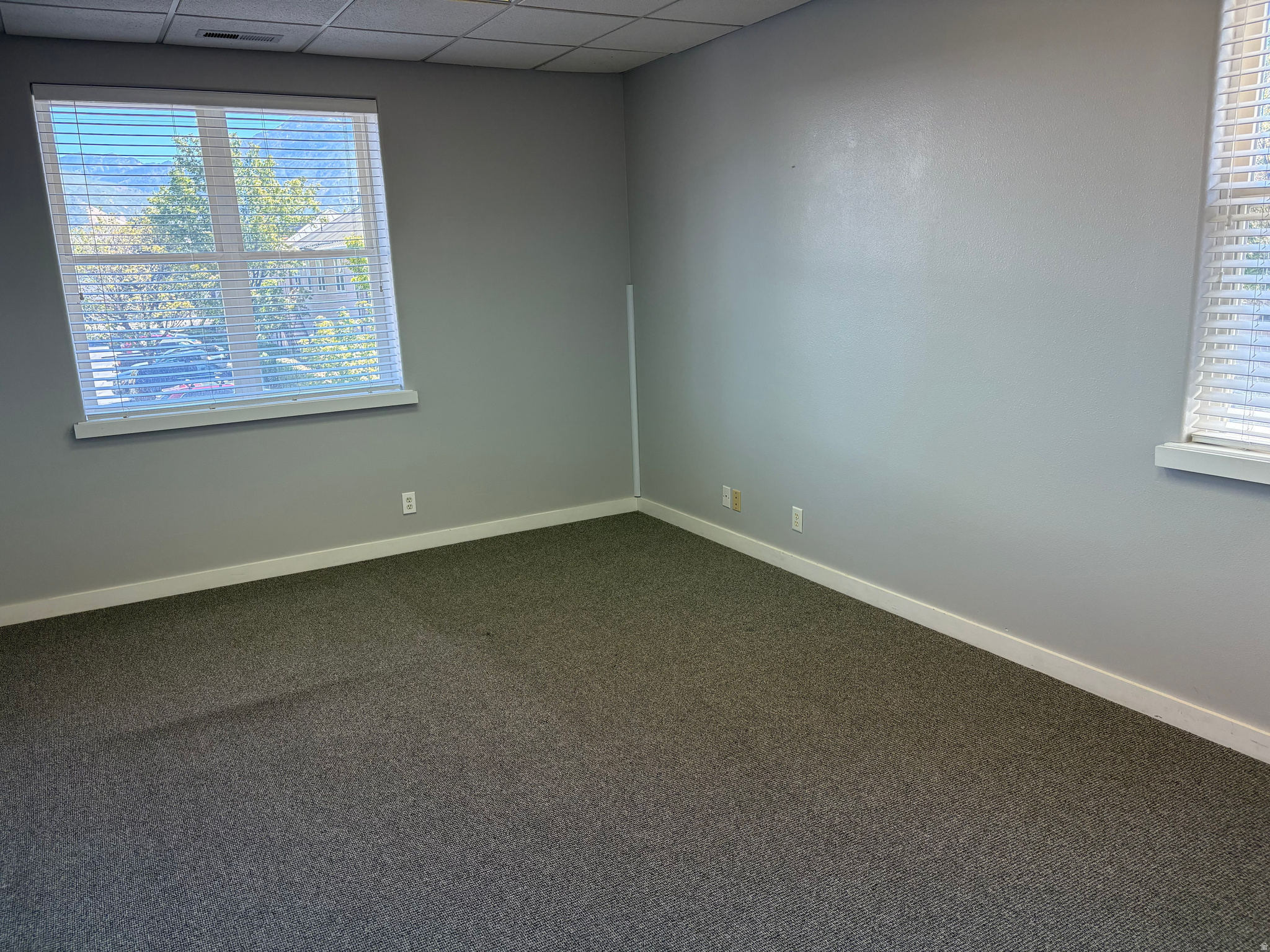 CALLOWAY COURT - Commercial Lease