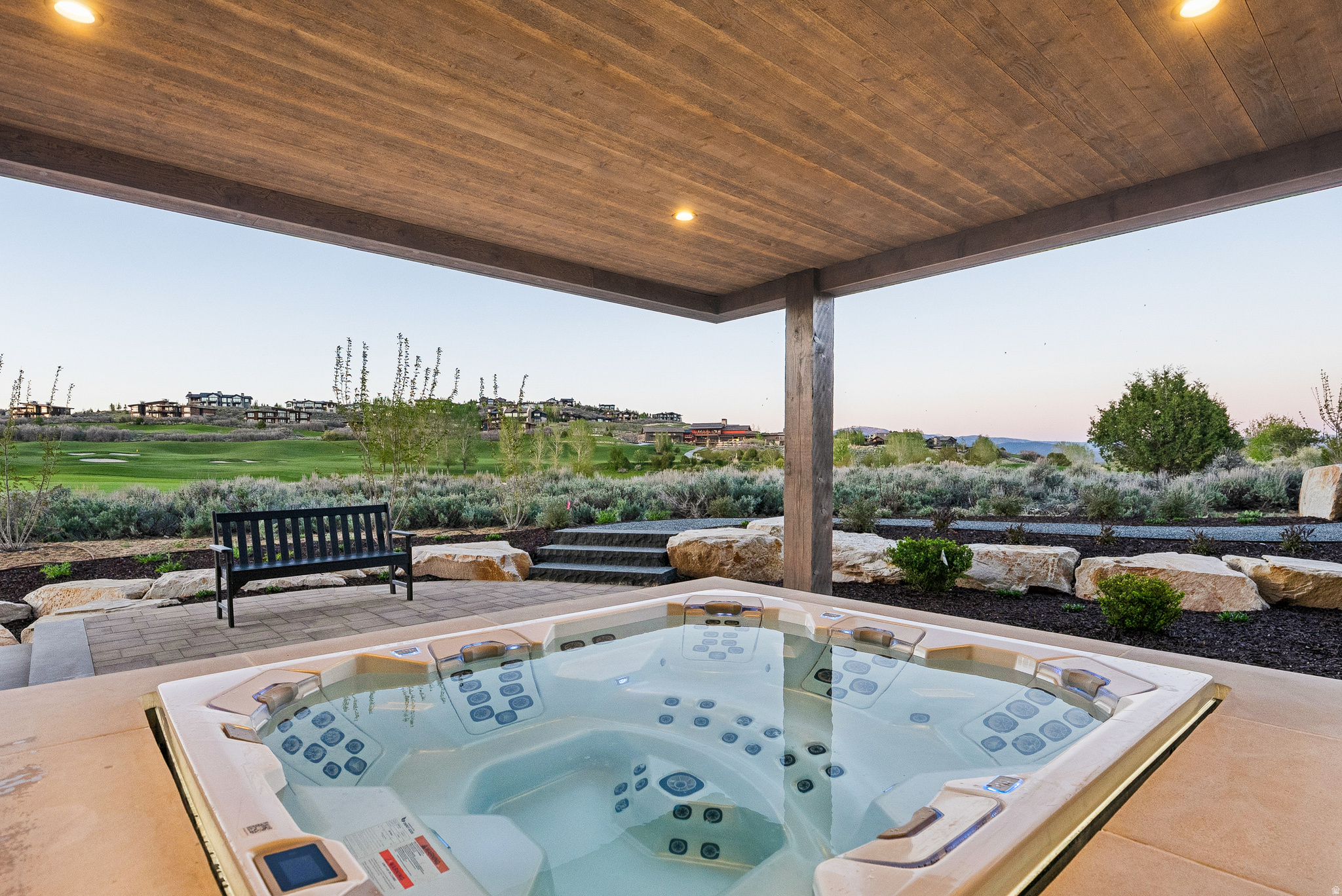 TUHAYE - Residential