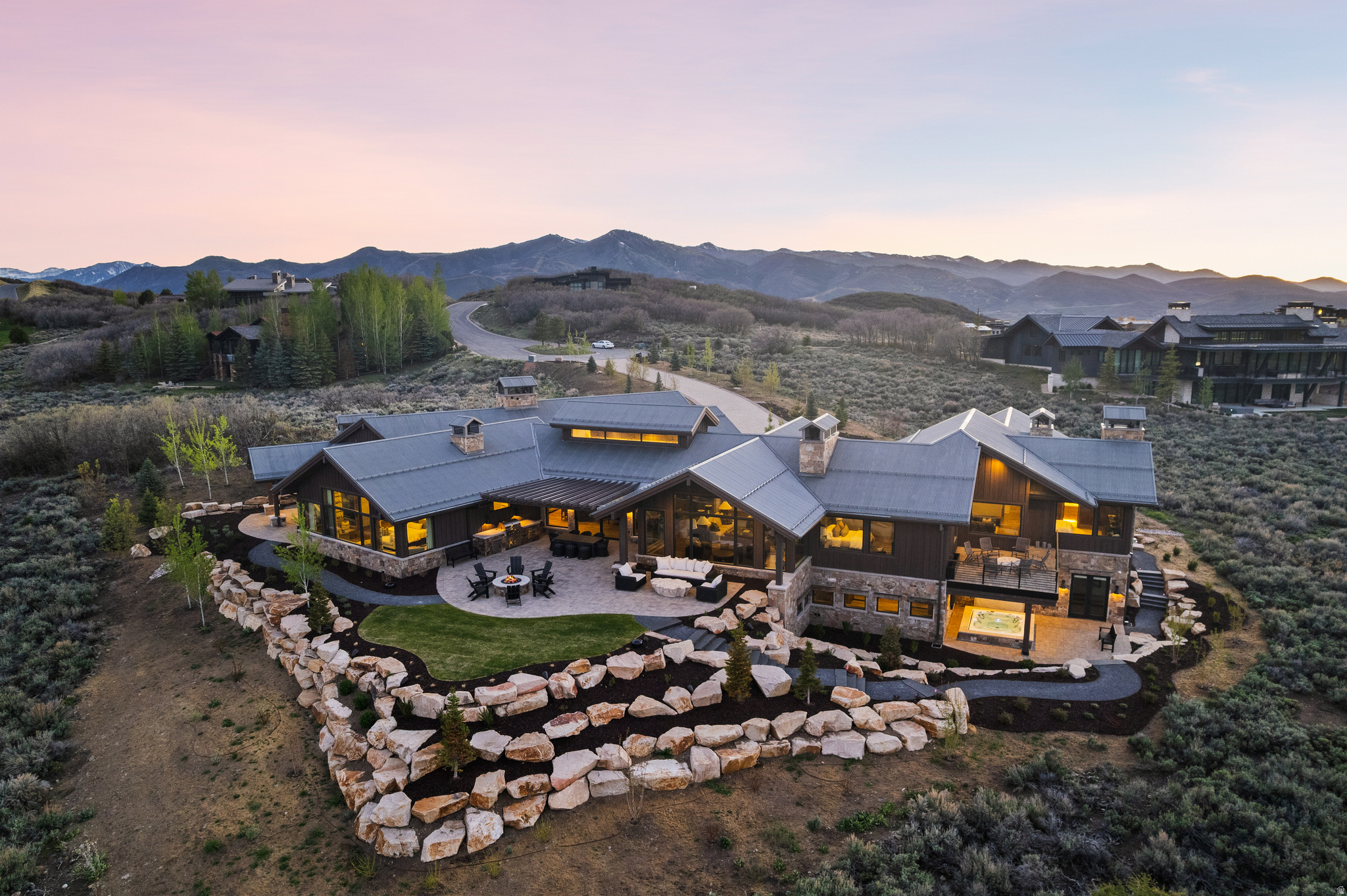 TUHAYE - Residential