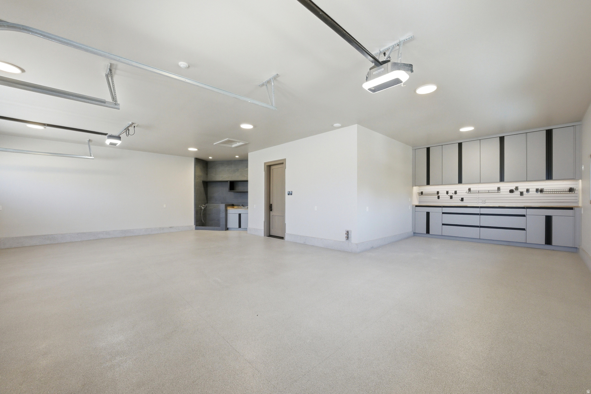 TUHAYE - Residential