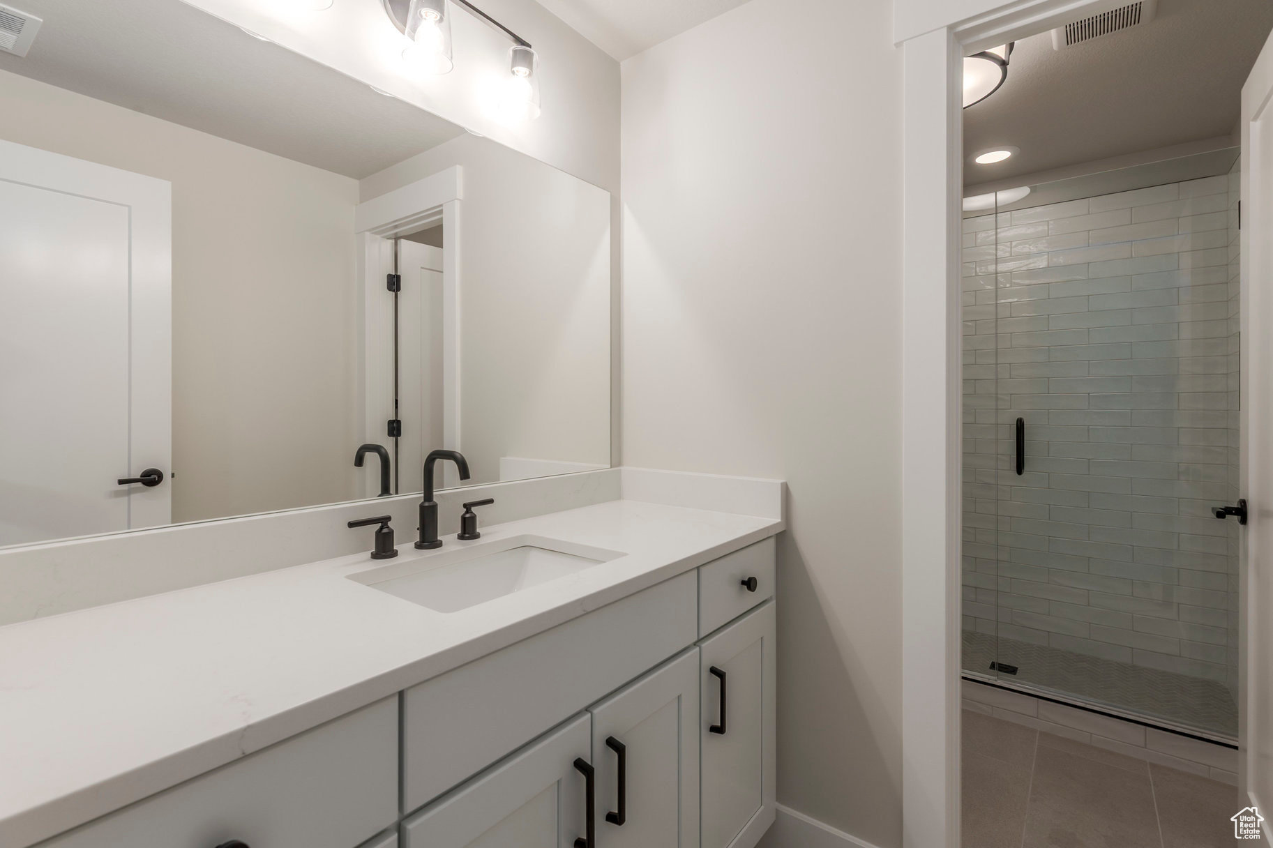 STEWART RANCHES - Residential