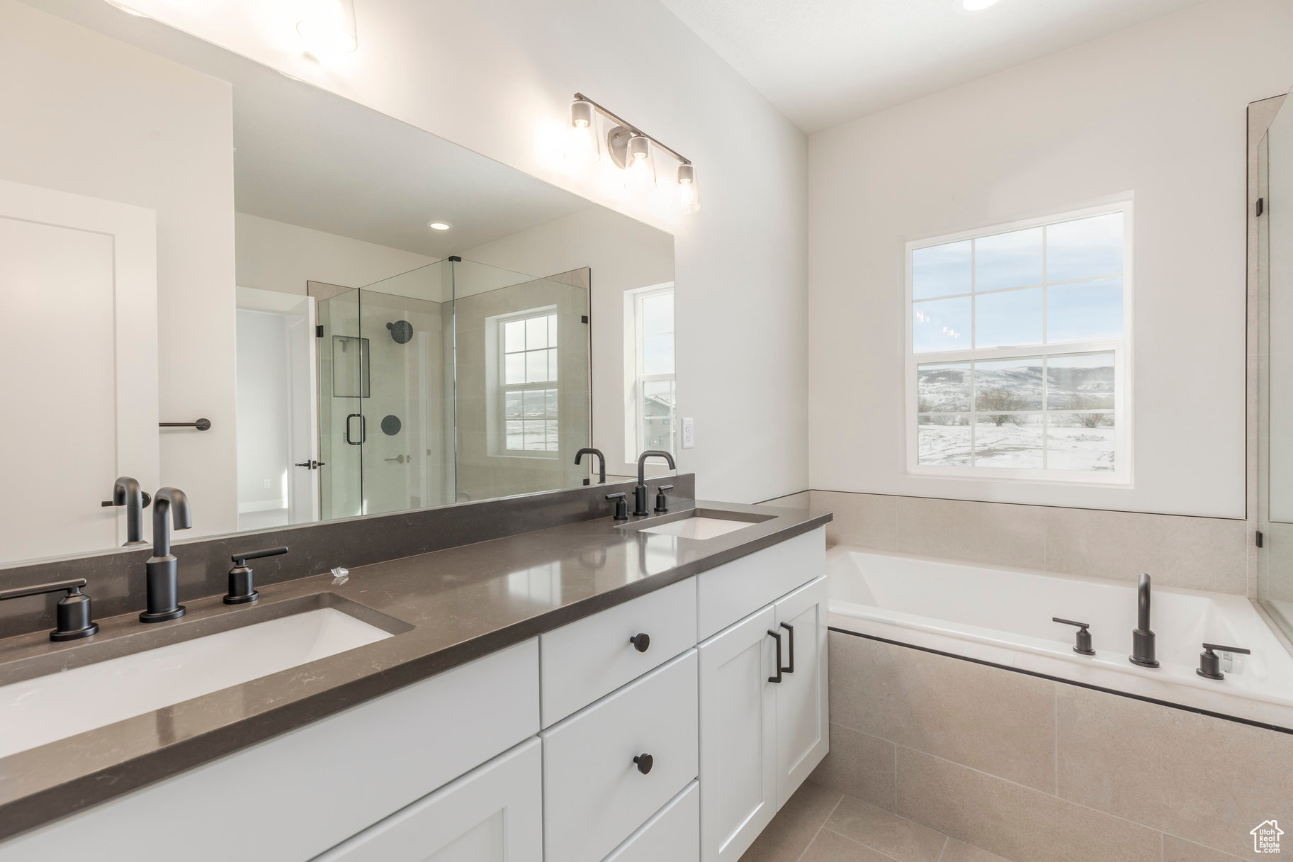 STEWART RANCHES - Residential