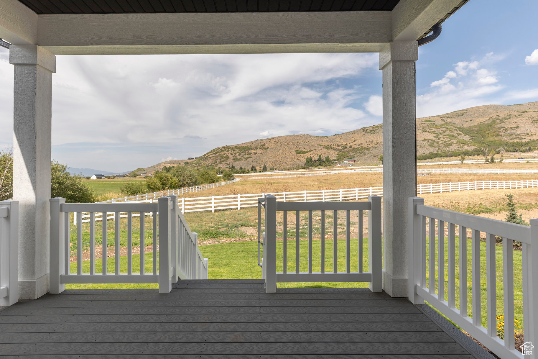 STEWART RANCHES - Residential