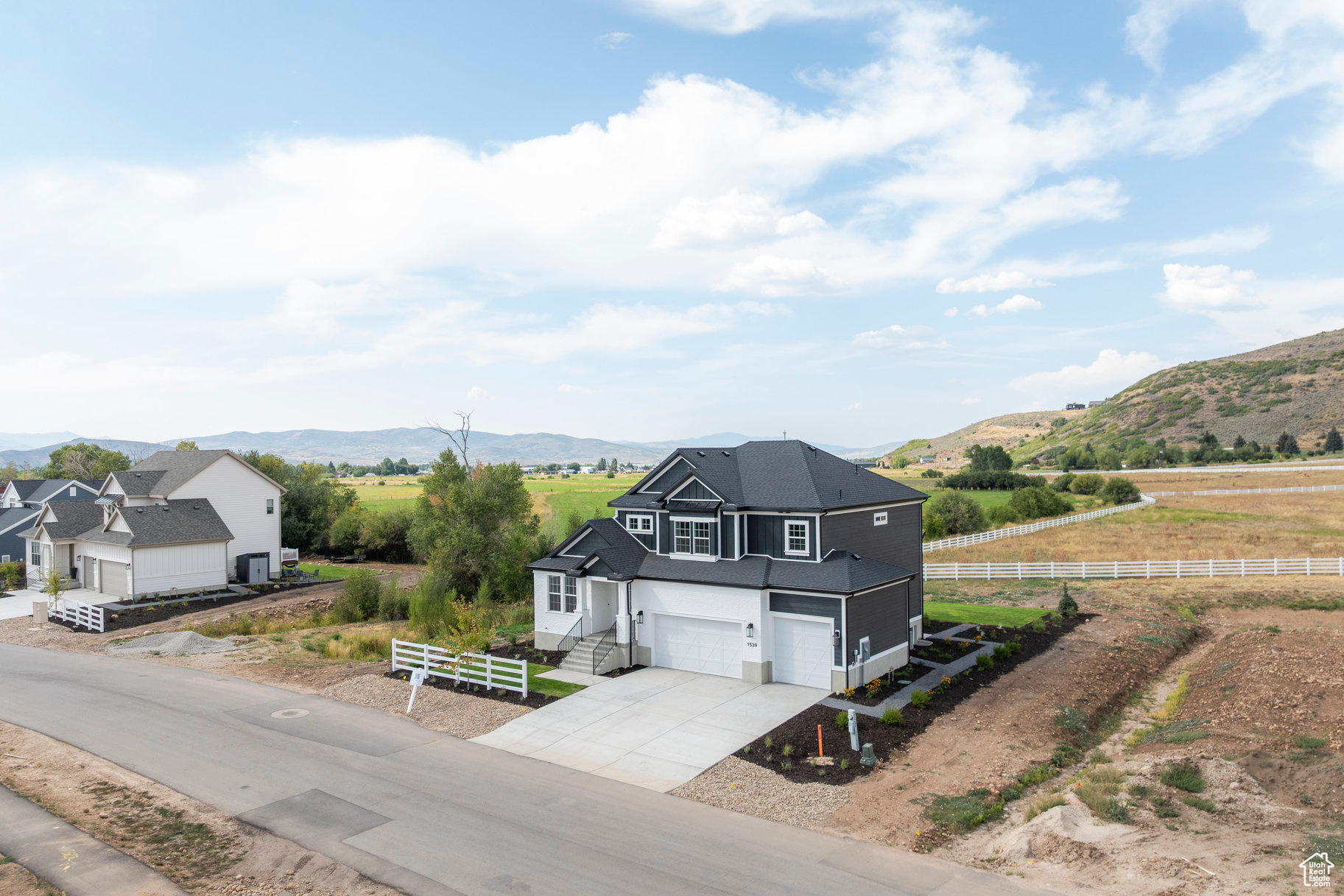 STEWART RANCHES - Residential