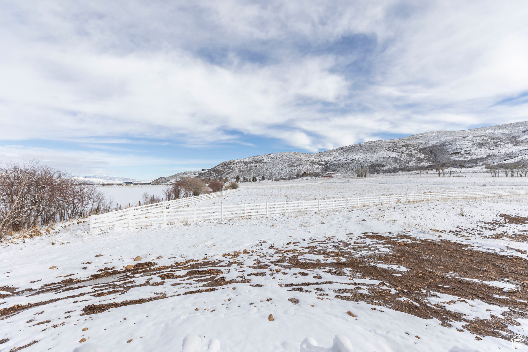 STEWART RANCHES - Residential