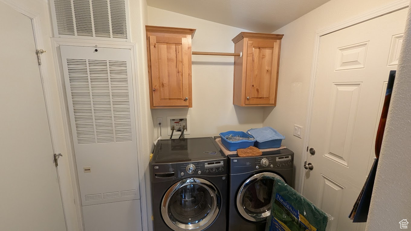 TOWN & COUNTRY ESTATES - Residential