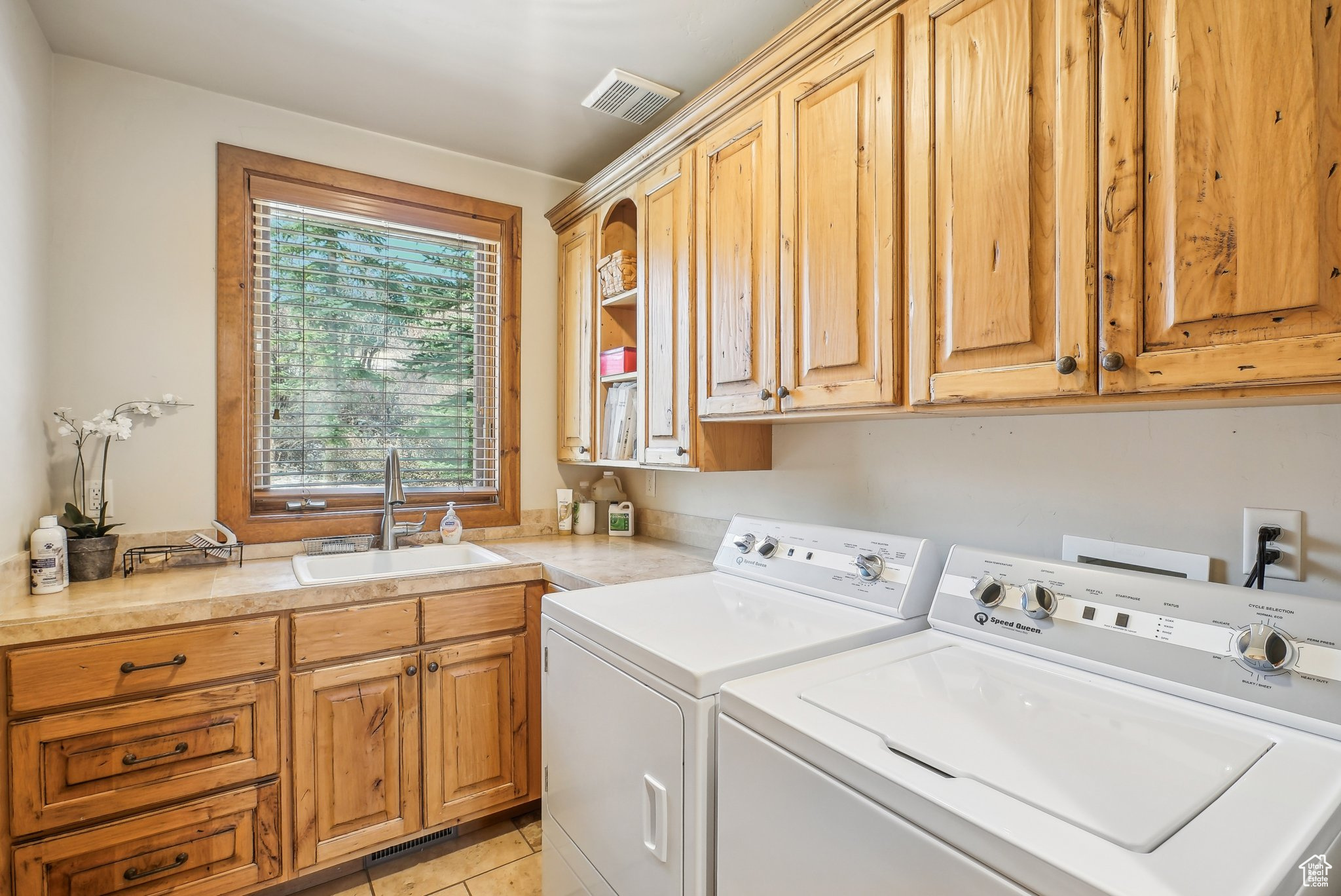 EAGLE POINTE SUBDIVISION - Residential