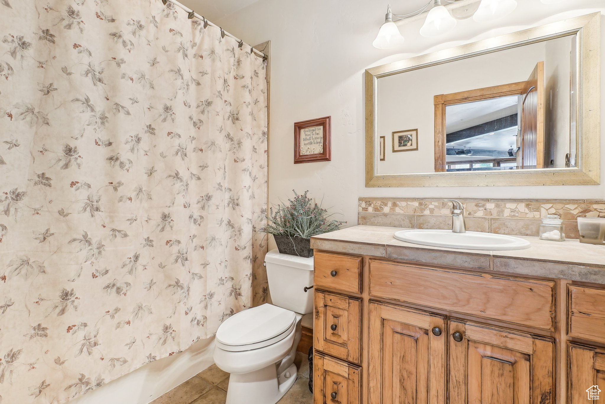 EAGLE POINTE SUBDIVISION - Residential