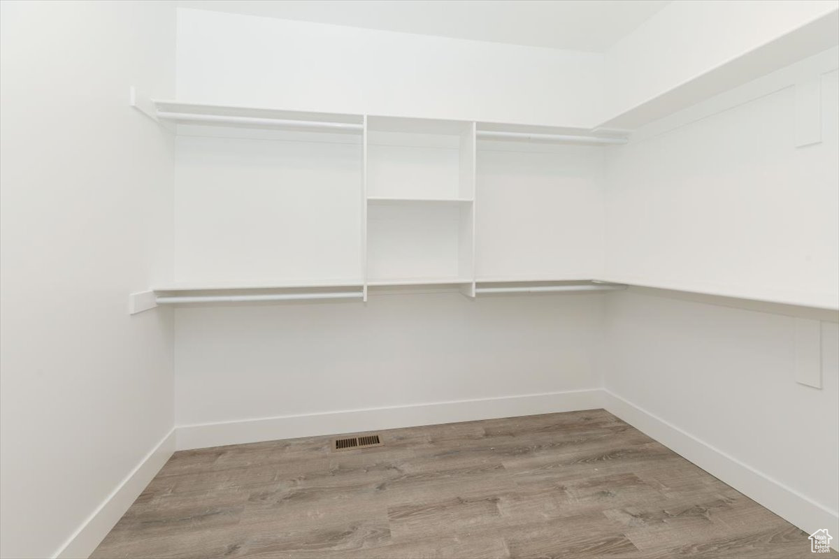 SADDLE CROSSING - Residential