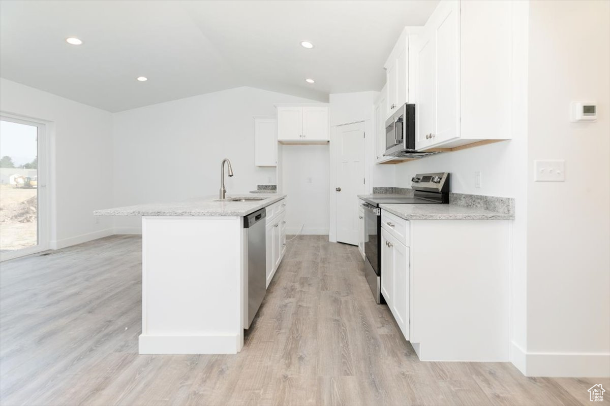 SADDLE CROSSING - Residential