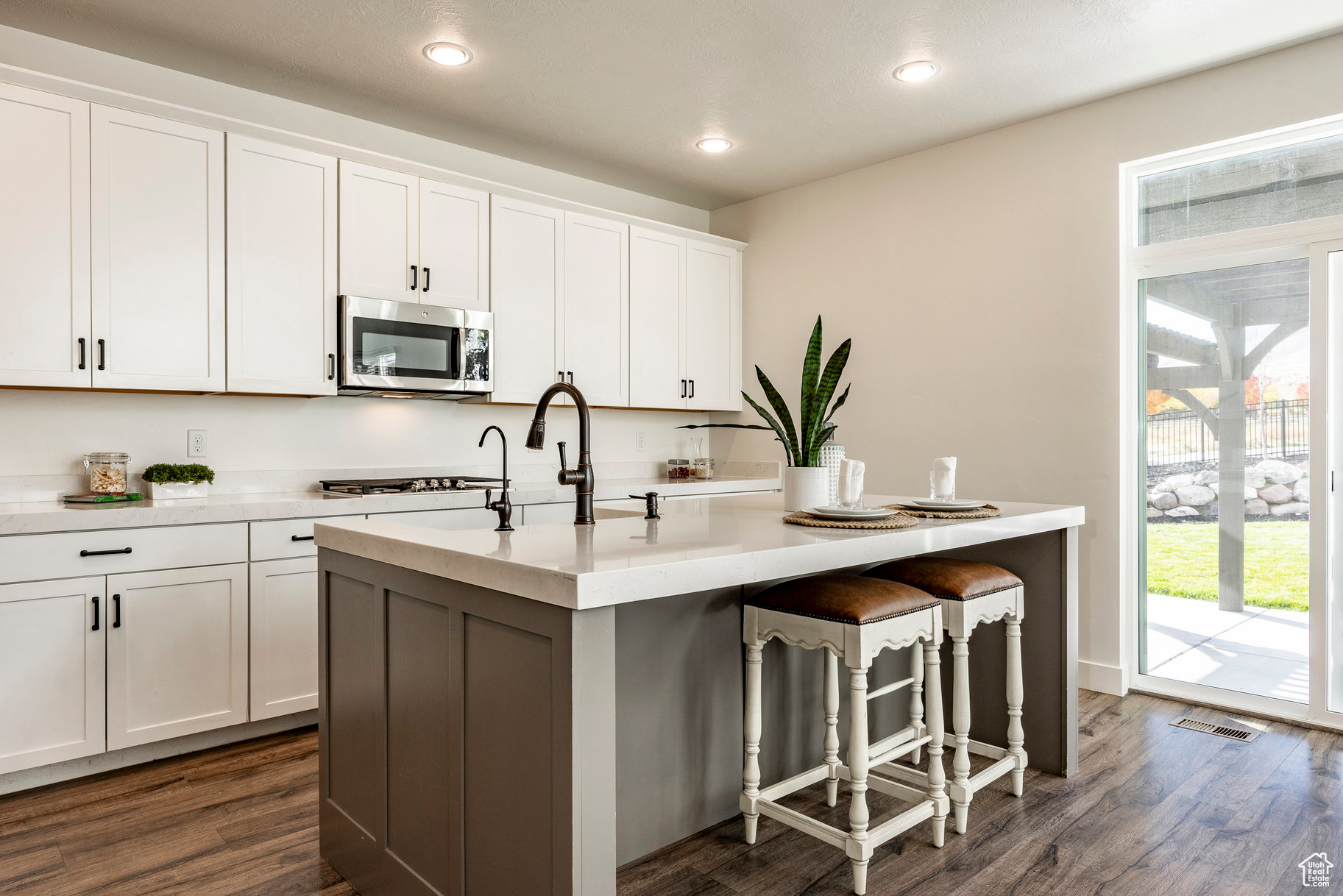 2767 S Waterview Dr, Saratoga Springs, Utah image 4