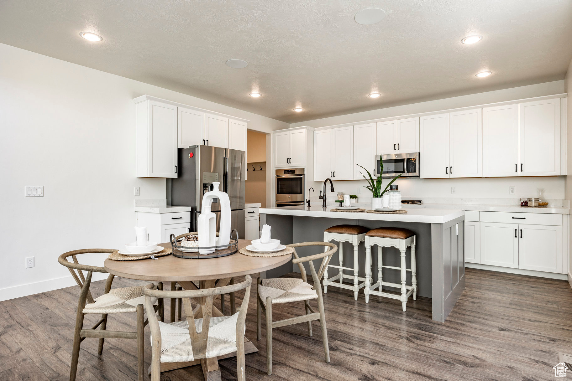 2767 S Waterview Dr, Saratoga Springs, Utah image 5