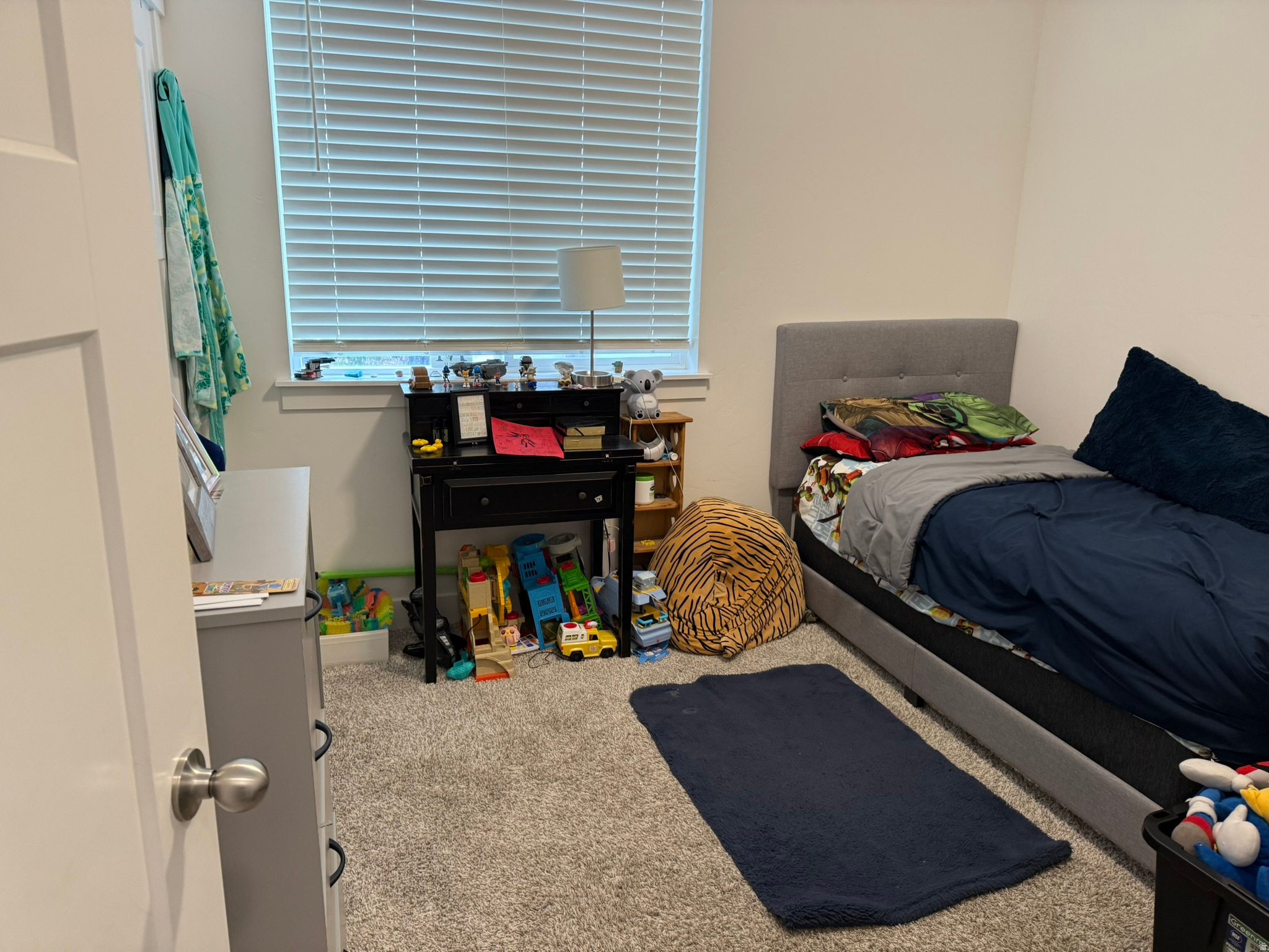 LAKE FRONT - Residential