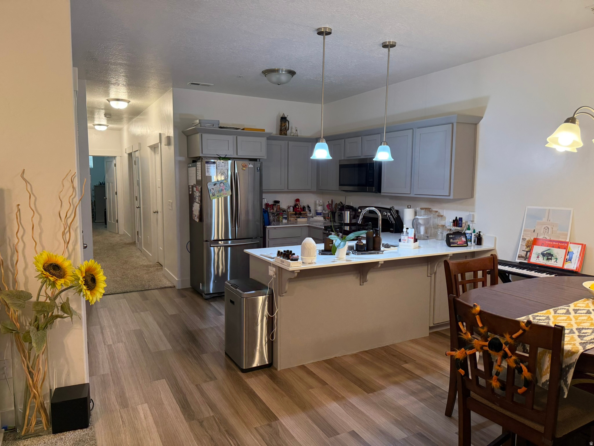 LAKE FRONT - Residential