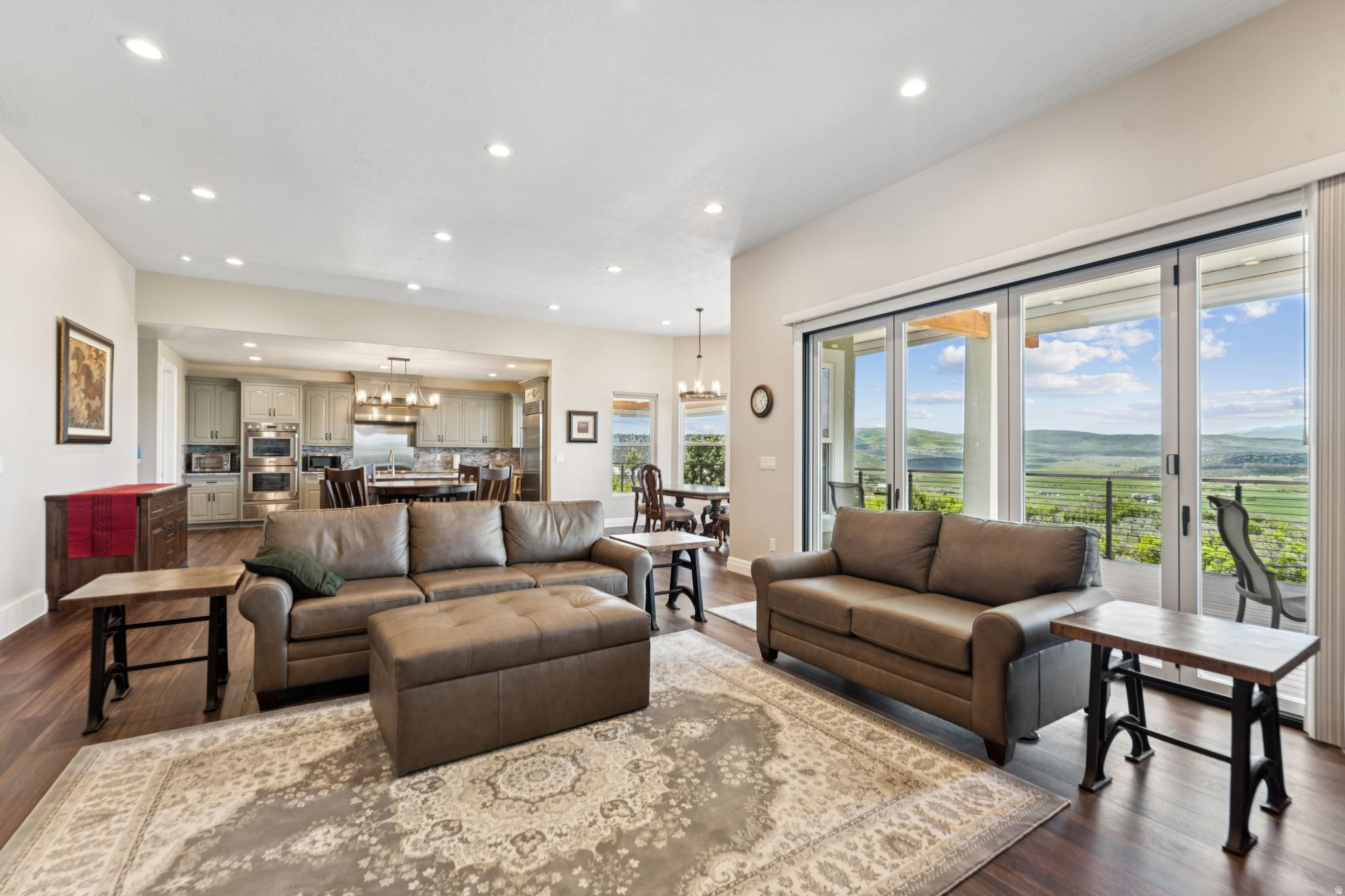 HAWK MEADOWS RANCH - Residential