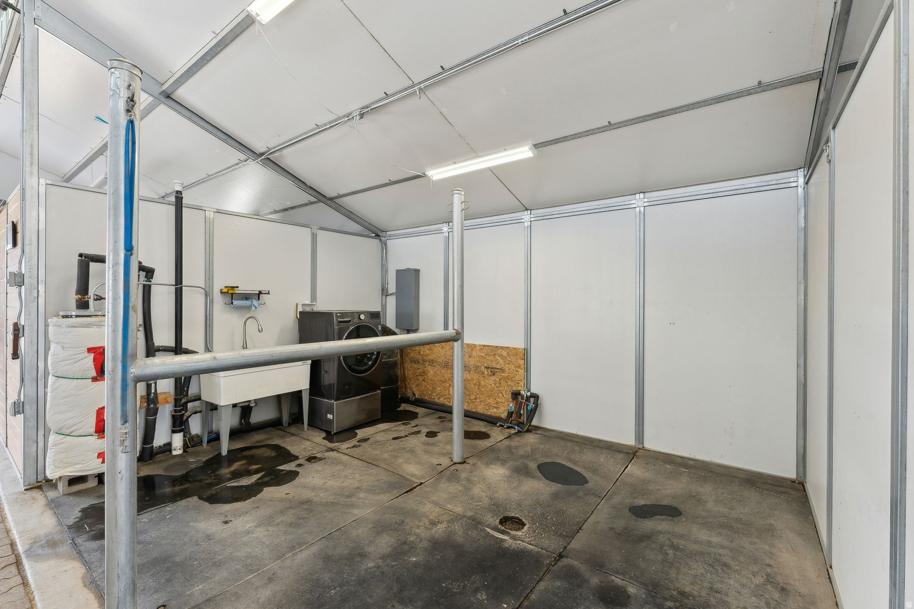 HAWK MEADOWS RANCH - Residential