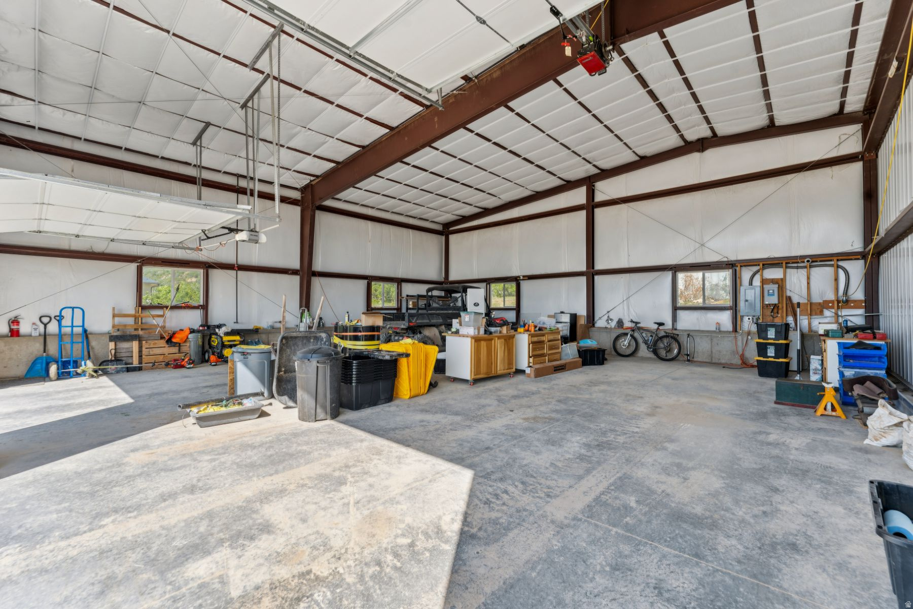 HAWK MEADOWS RANCH - Residential