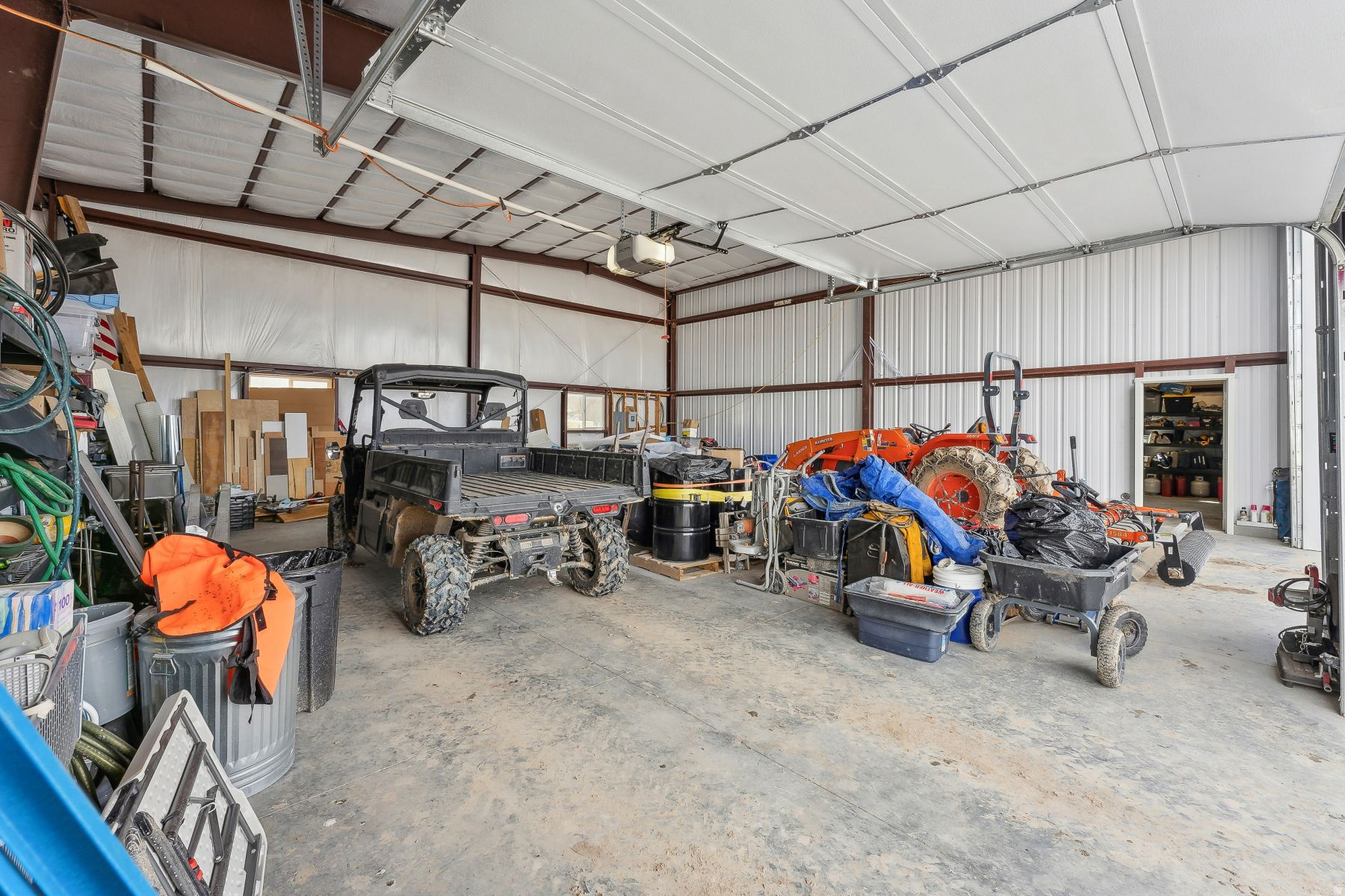 HAWK MEADOWS RANCH - Residential