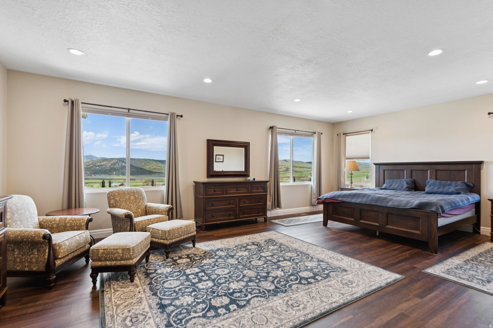 HAWK MEADOWS RANCH - Residential