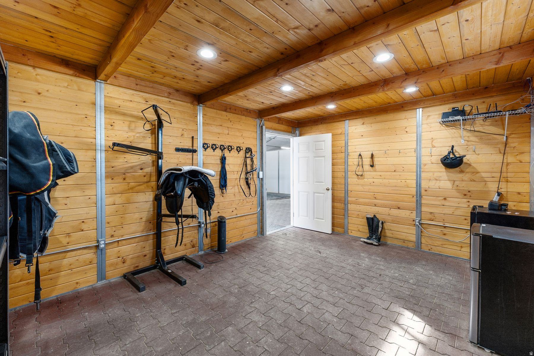 HAWK MEADOWS RANCH - Residential