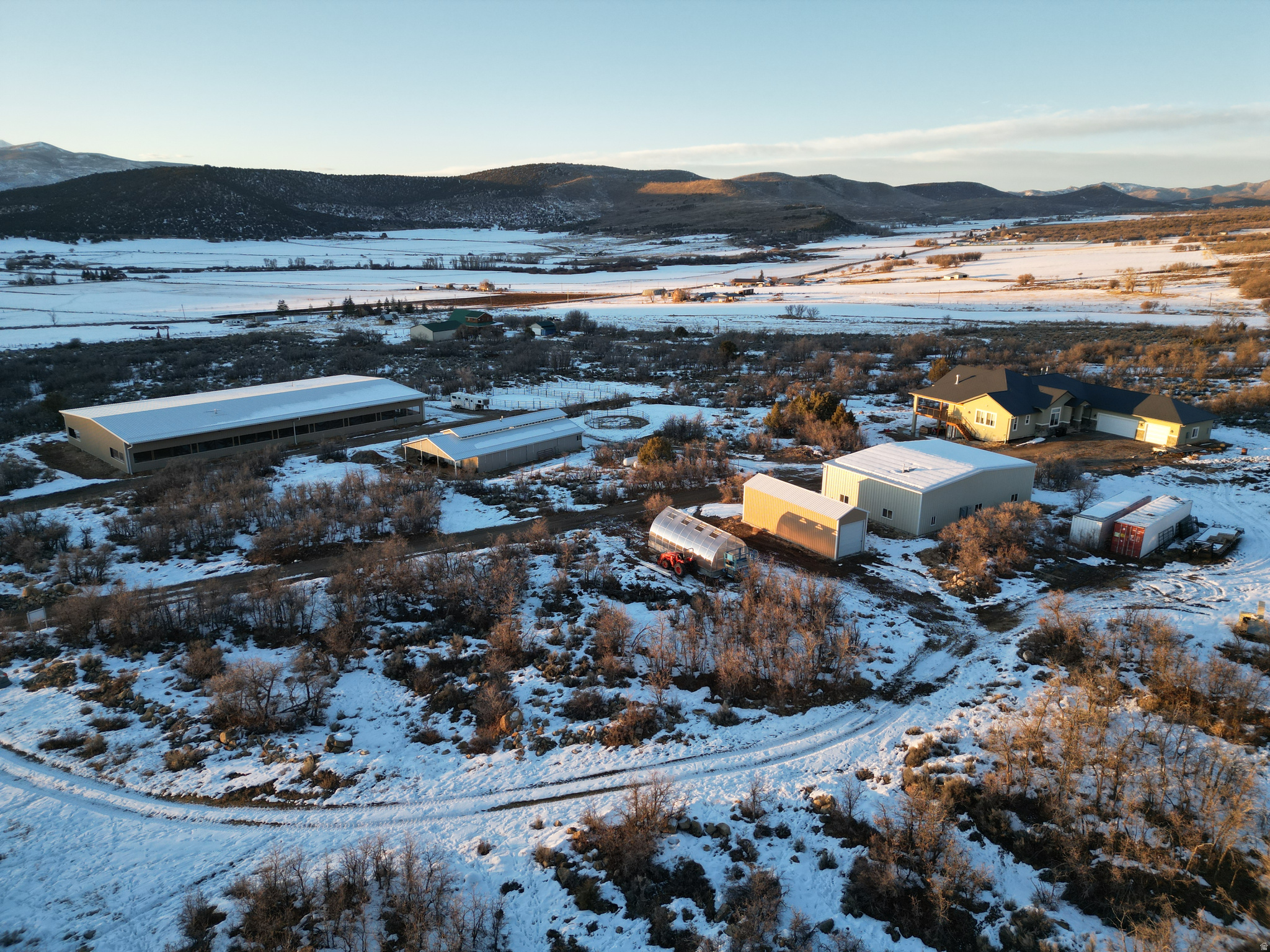 HAWK MEADOWS RANCH - Residential