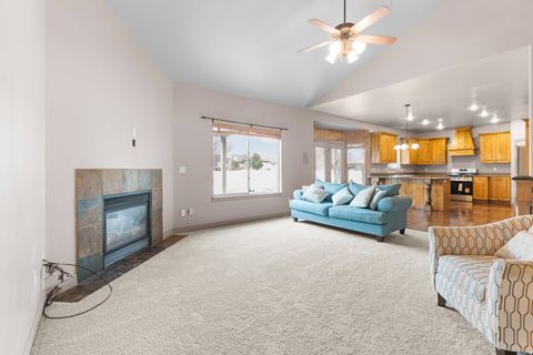 Tiny photo for 12472 S FREEDOM HILL WAY, Herriman, UT 84096 (MLS # 2136314)
