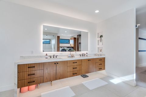 Tiny photo for 3918 S MAPLETON ESTATES DR, Mapleton, UT 84664 (MLS # 2144618)