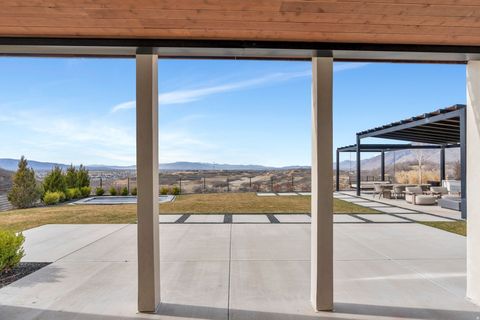 Tiny photo for 3918 S MAPLETON ESTATES DR, Mapleton, UT 84664 (MLS # 2144618)