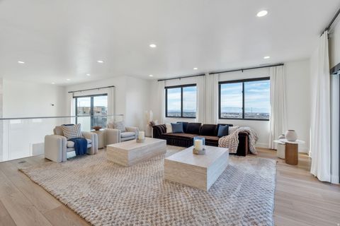 Tiny photo for 3918 S MAPLETON ESTATES DR, Mapleton, UT 84664 (MLS # 2144618)