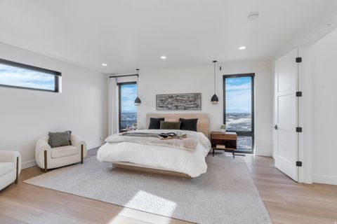 Tiny photo for 3918 S MAPLETON ESTATES DR, Mapleton, UT 84664 (MLS # 2144618)