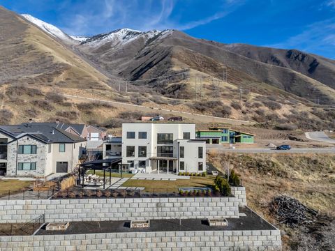 Tiny photo for 3918 S MAPLETON ESTATES DR, Mapleton, UT 84664 (MLS # 2144618)