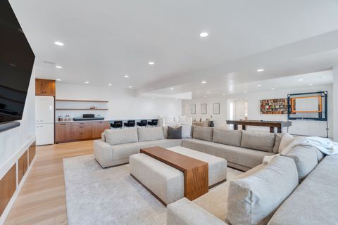 Tiny photo for 3918 S MAPLETON ESTATES DR, Mapleton, UT 84664 (MLS # 2144618)