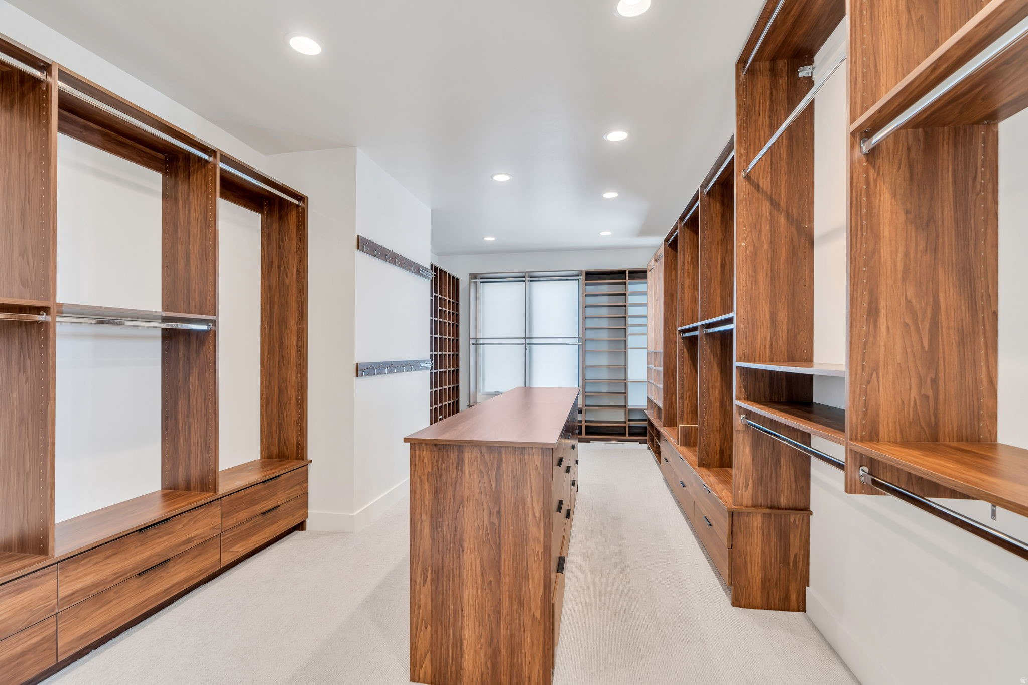 HIDDEN HOLLOW - Residential