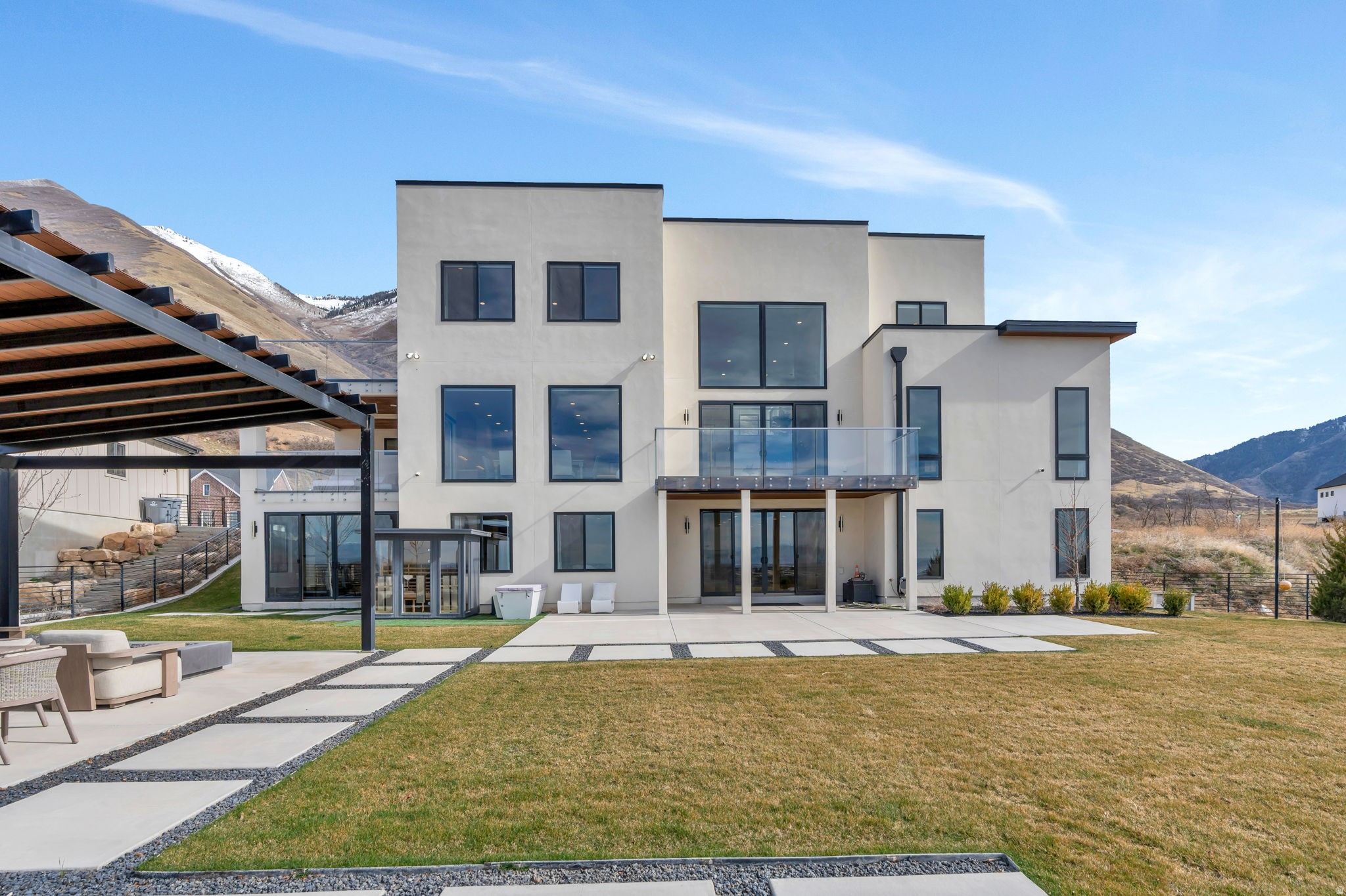 HIDDEN HOLLOW - Residential