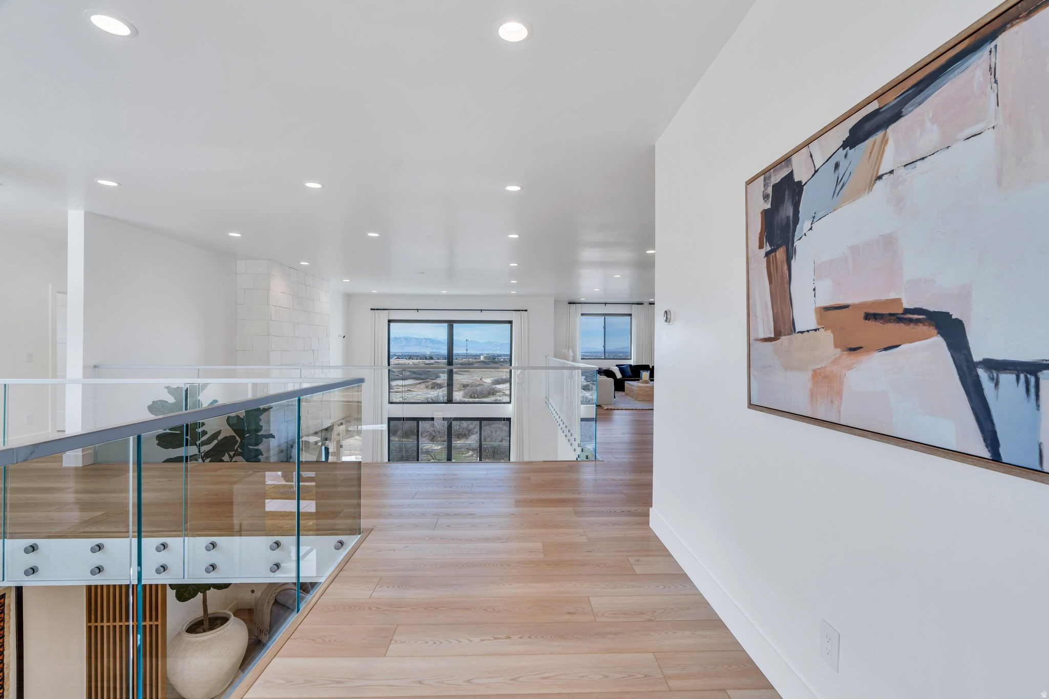 HIDDEN HOLLOW - Residential